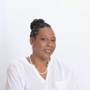 Meet your Posher, Vonda